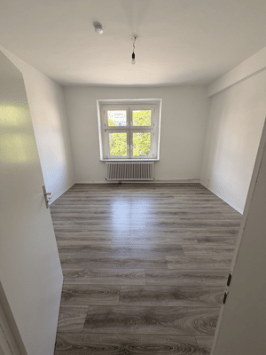Top 2-Zimmer-Wohnung mit Balkon und großer Küche! – 45138 Essen – Vorschaubild 5