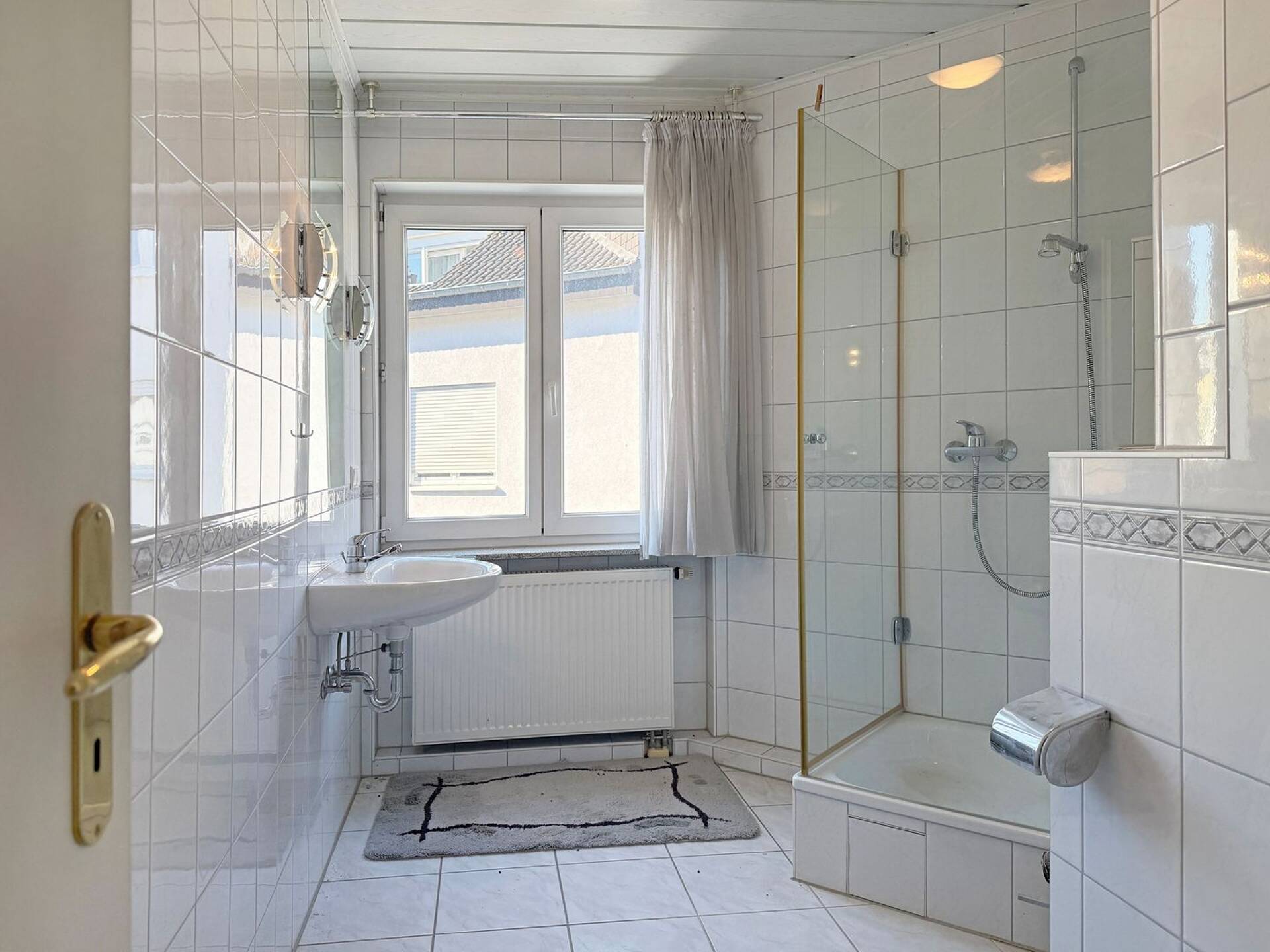 Etagenwohnung in 56077 Koblenz mit 115 m² kaufen