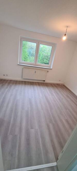 Singles aufgepasst! Saniertes Appartement im Souterrain eines gepflegten Mehrfamilienhauses – 42899 Remscheid – Vorschaubild 7