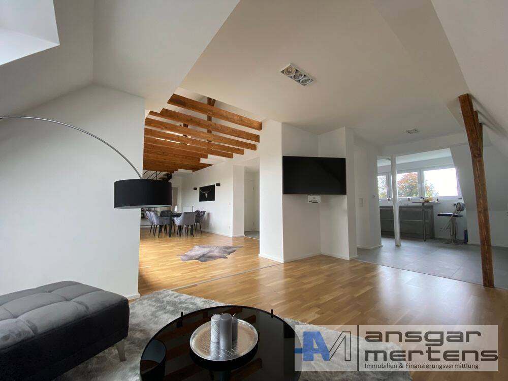(D)EIN Wohngefühl am Bunten Garten! Penthouse inklusive Loftgalerie, Loggia, Küche & Garten – Mönchengladbach – Vorschaubild 2