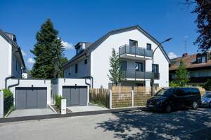 Lichtdurchfluteter Luxus im Dachgeschoss: Großzügiges 3-Zimmer-Penthouse - sofort beziehbar! – 81739 München – Vorschaubild 2
