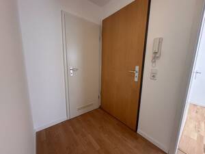 "Mitten im Leben - Citywohnung am Marienplatz in S-Süd - 3-Zi-OG-ETW mit Balkon, Aufzug und TG" – 70178 Stuttgart – Vorschaubild 5