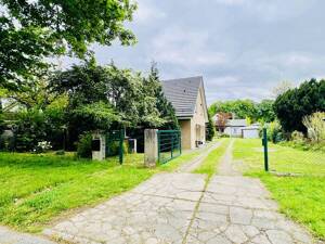 2 Einfamilienhäuser auf großem Grundstück in ruhiger Lage von Neuenhagen - sofort bezugsfrei! – 15366 Neuenhagen bei Berlin – Vorschaubild 4