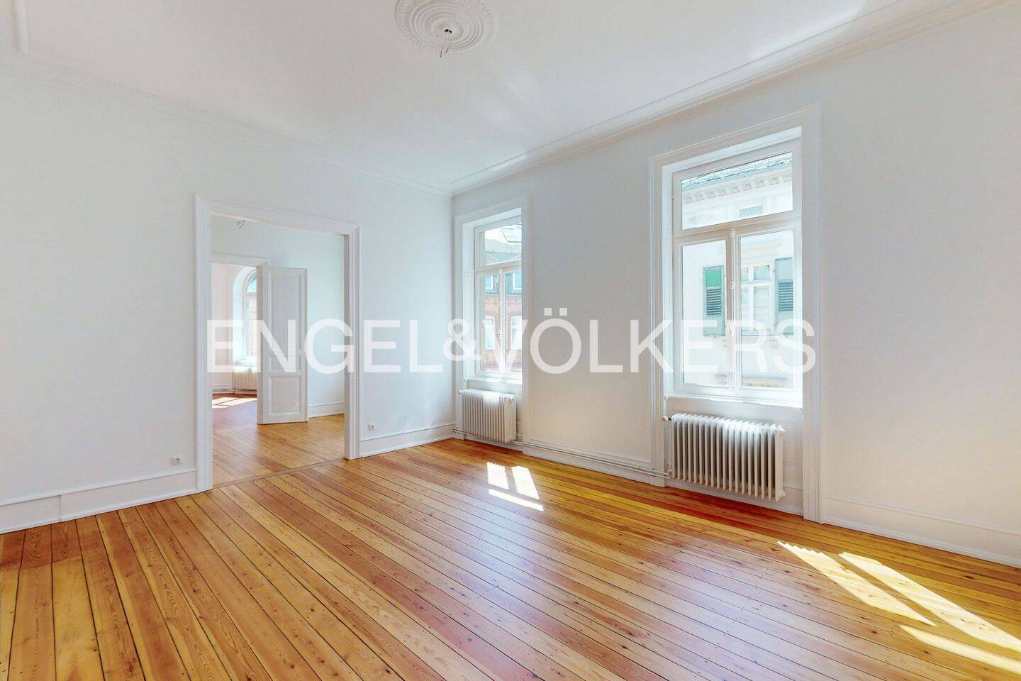 Stilvoll sanierter Altbau zwischen Kurpark und Nerotal – Wiesbaden – Vorschaubild 5
