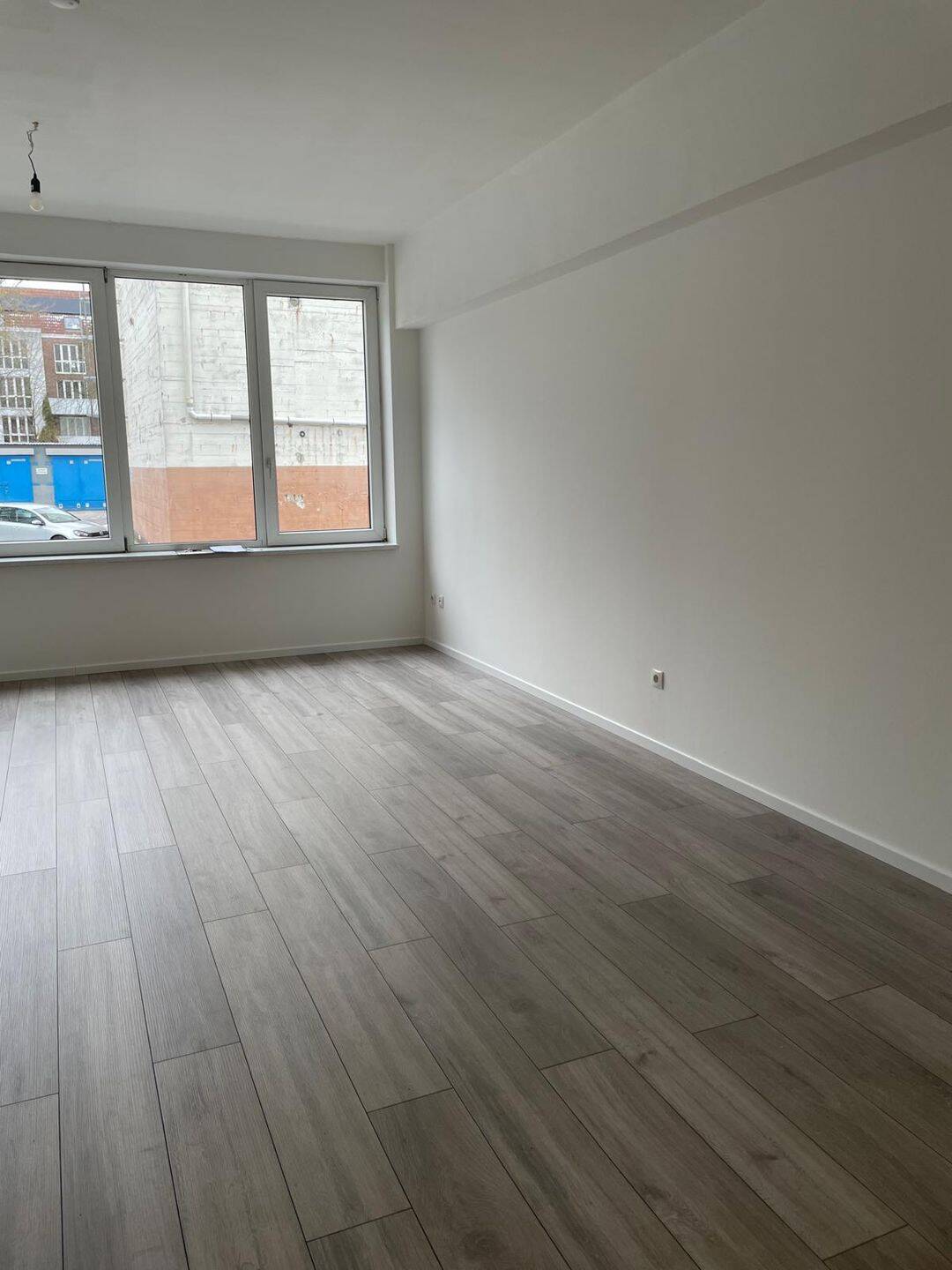 1-Zimmer-Appartment unmöbliert an Studenten und Auszubildende zu vermieten – Hamburg – Vorschaubild 4