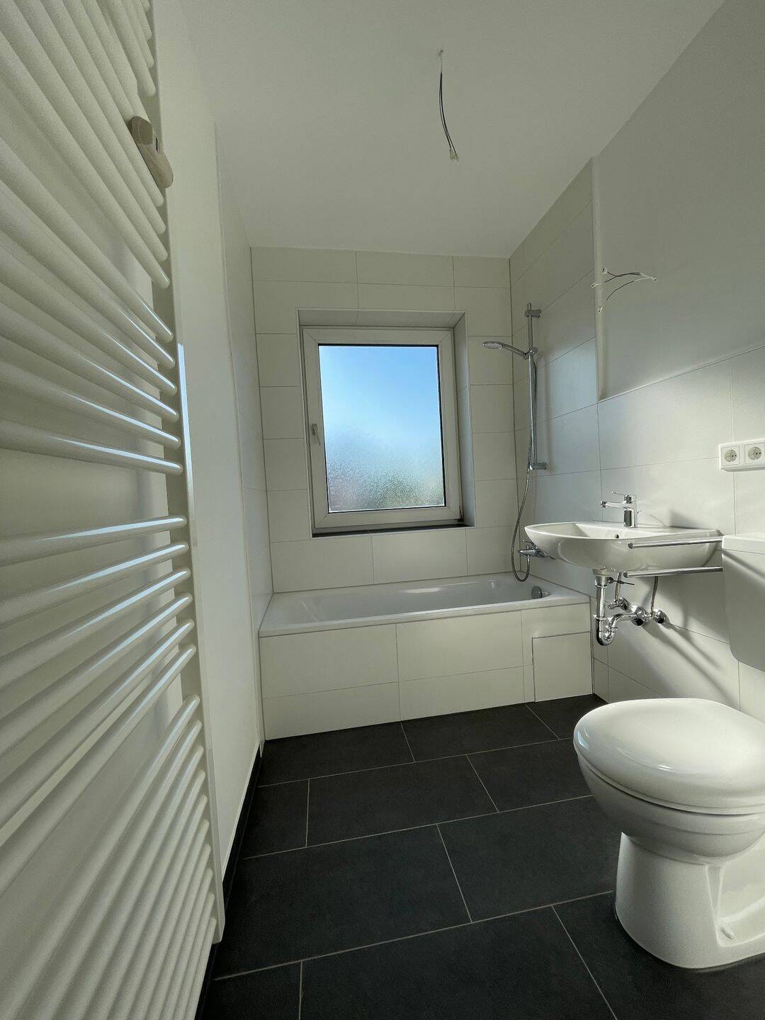 Helle, frisch renovierte 3-Zimmer-Wohnung in St. Leonhard – Nürnberg – Vorschaubild 6