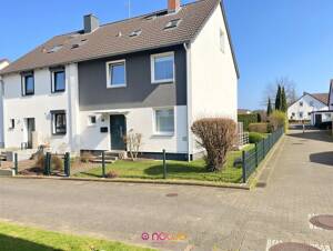 Großzügiges Wohnen auf 3 Ebenen - Doppelhaushälfte mit Garten in SZ-Thiede – 38239 Salzgitter – Vorschaubild 2