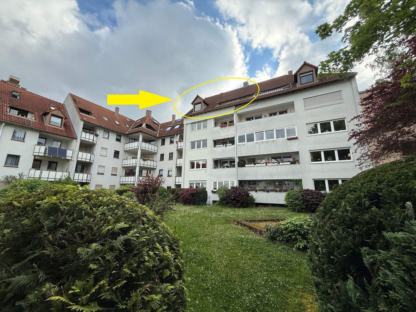 MITTENDRIN (statt nur dabei) - Sonnige 3-Zimmer-ETW mit West-Loggia & unverbaubarem Ausblick