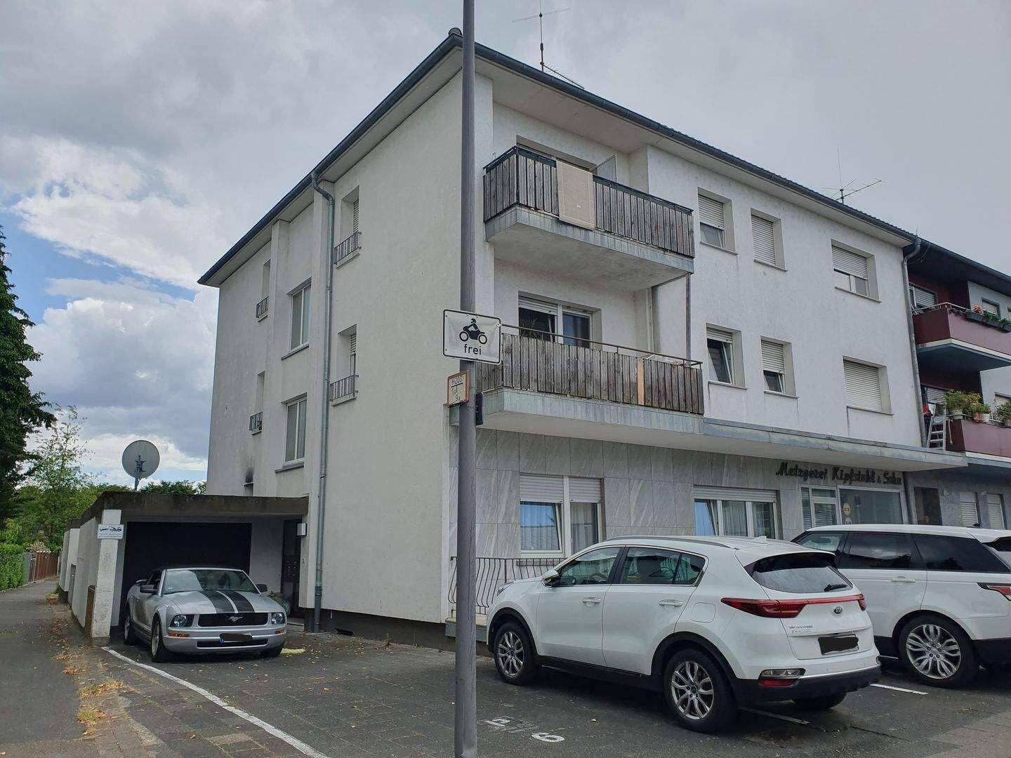 gepflegtes Mehrfamilienhaus, 7 WE, in Bürstadt, gute Lage