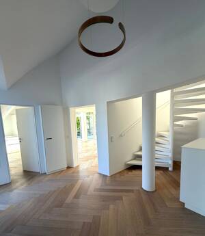 Loftartiges Wohnen in erster Reihe am „Normannenplatz“ – einzigartig, ruhig, uneinsehbar. – 81925 München – Vorschaubild 4
