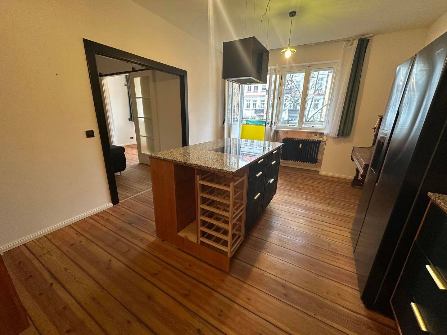 Hochwertig sanierte Wohnung mit durchdachtem Grundriss und Balkon – Berlin – Vorschaubild 4