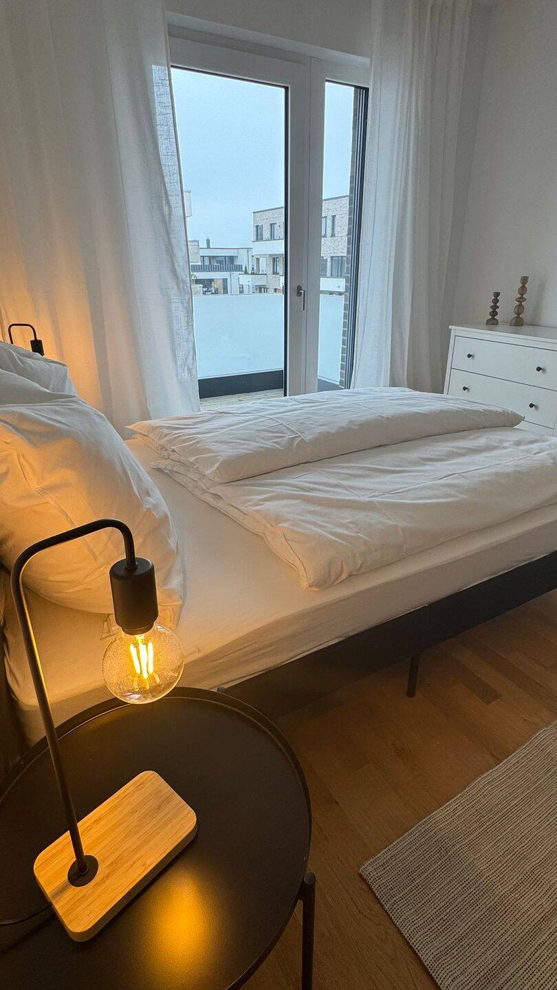 Moderne & voll möblierte 4-Zimmer-Wohnung mit Loggia – zentral, hell & stilvoll! – Wolfsburg – Vorschaubild 6