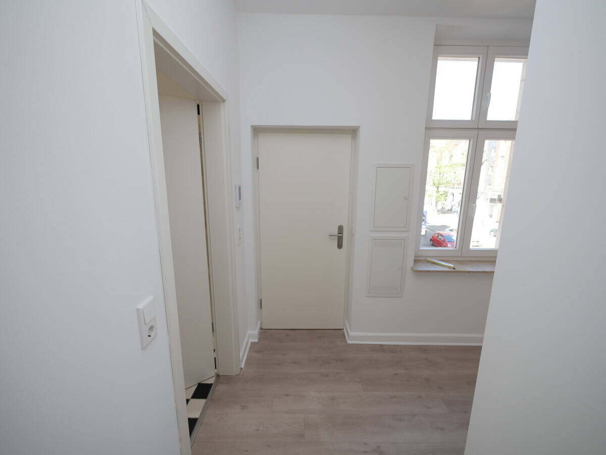 Renovierte 3,5 Raum - Etagenwohnung mit tollem Bad in zentraler Lage von Gelsenkirchen Erle – Gelsenkirchen – Vorschaubild 8