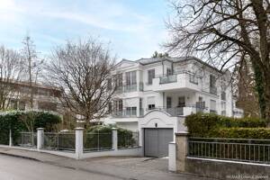 München - Solln / Isar - Nähe Split-Level-Wohnung der Luxusklasse 4 Zimmer / 3 Terrassen / Sauna – 81479 München – Vorschaubild 4