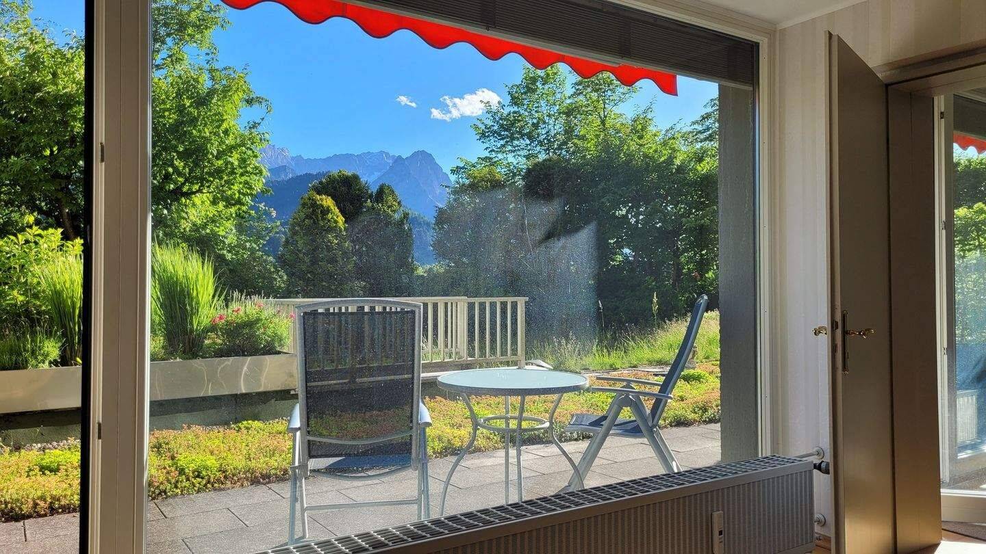 Große 2-Zi.-Terrassen-Whg. mit viel Bergblick und Kfz-Stellplatz – Garmisch-Partenkirchen – Vorschaubild 7