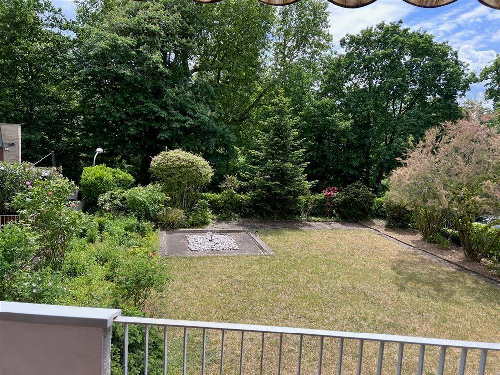 Grün + ruhig! Toplage Hallerwiese! Freie, ren.-bed. 4-Zi.-ETW mit Südloggia + TG! – Nürnberg – Vorschaubild 7