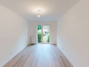 Einziehen und Wohlfühlen: Sanierte 4-Zimmer-Wohnung mit TERRASSE in ruhiger Lage – 22559 Hamburg – Vorschaubild 6