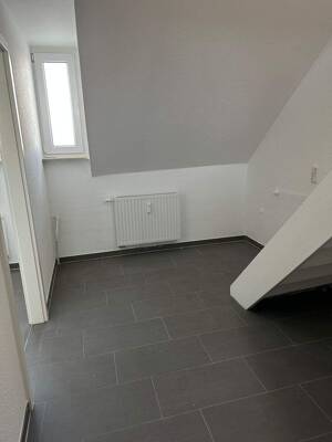 Komplett modernisiert: Maisonette-DG-Wohnung, 2,5 Zimmer, offene Galerie – 44145 Dortmund – Vorschaubild 8