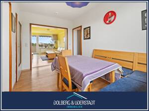 NUR NOCH WARTELISTE ! Großzügige 3-Zimmer-Wohnung mit vielen Möglichkeiten & Weitblick ins Grüne