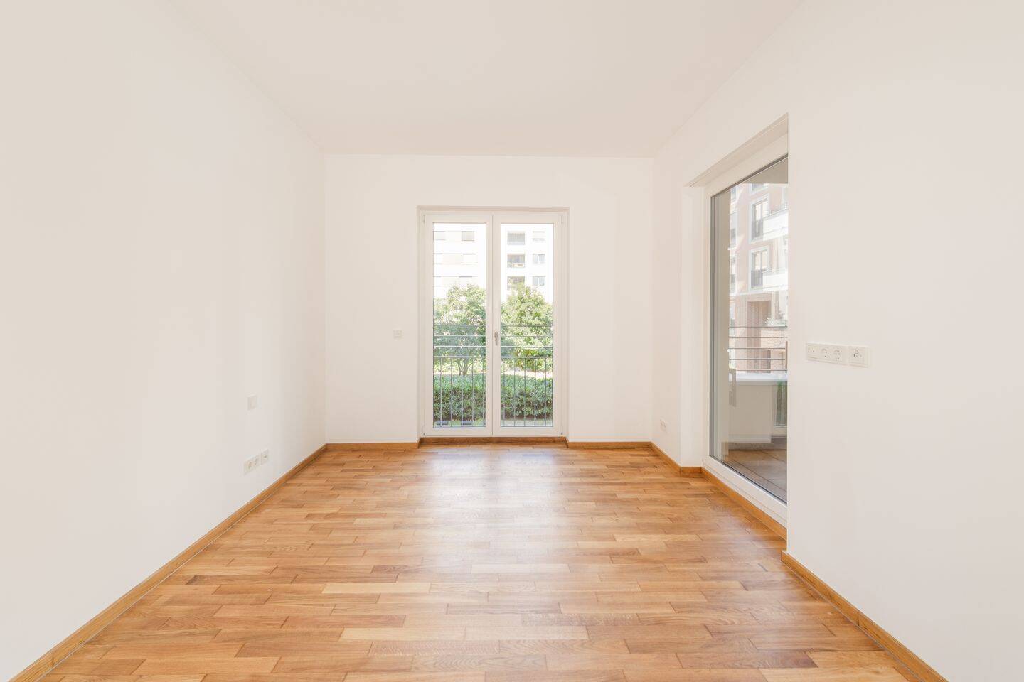 Drei/vier Zimmer! Mit Garten, Balkon, Terrasse, Aufzug, Stellplatz: Am Gleisdreieck-Park Kreuzberg – Berlin – Vorschaubild 9