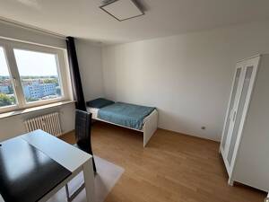 Zwei voll möblierte WG-Zimmer in einer 2er-WG-Wohnung einzeln zu vermieten. WG-Zimmer 01 kostet 590,00 Euro Warmmiete, WG-Zimmer 02 kostet 510,00 Euro – 91058 Erlangen – Vorschaubild 9