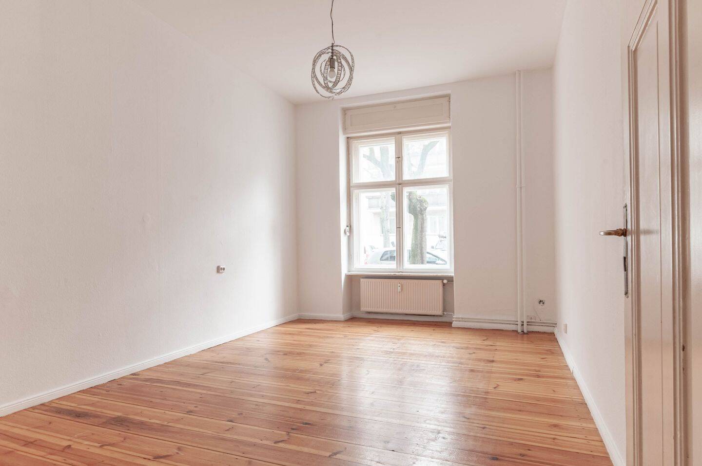 Altbauwohnung mit Entwicklungspotenzial in Berlin-Wedding - leerstehend und sofort gestaltbar – Berlin – Vorschaubild 2