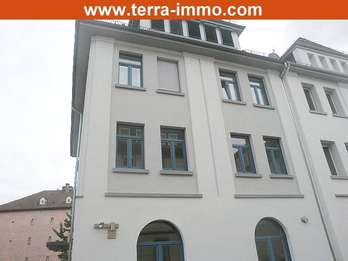 3 Zimmer-Wohnung vom Feinsten! Max. 2 Personen! – 65929 Frankfurt am Main – Bild 1 von 9