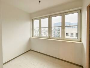 PRAKTISCH & SONNIG | 2-ZIMMER-WOHNUNG | AUFZUG & WINTERGARTEN| SAMARITERKIEZ | PROVISIONSFREI | – 10247 Berlin – Vorschaubild 8