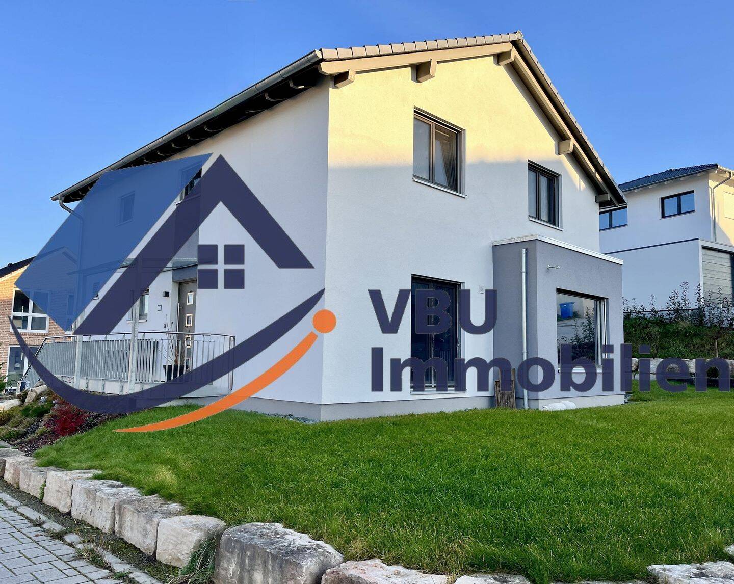 VBU Immobilien - Modern - gepflegt - bezugsbereit – Pfaffenhofen – Bild 1 von 9