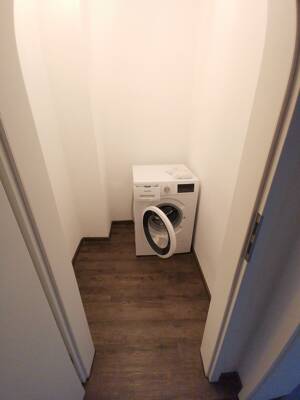 Moderne Wohnung mit Einbauküche! – 27576 Bremerhaven – Vorschaubild 6