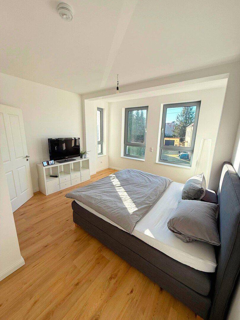 LUXUS in Elbnähe: Exklusive 2-Zi.-Whg. mit Balkon & Fußbodenheizung *Neubauniveau*