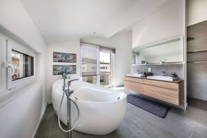 Großzügiges Mehrgenerationenhaus 286 m² in Famsen | 671.900 EUR – 22159 Hamburg – Vorschaubild 5