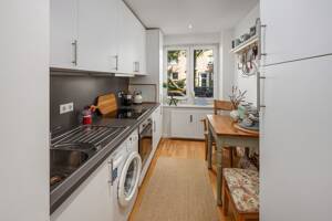 Attraktive 2-Zimmer-Wohnung mit Südbalkon in ruhiger, zentraler Lage – 22081 Hamburg – Vorschaubild 4