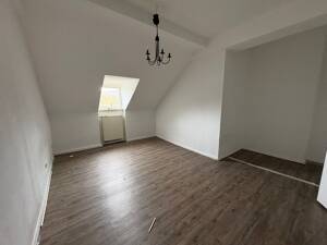 Attraktive 3 ZKB Altbauwohnung mit Altbaucharme in Koblenz Asterstein – 56077 Koblenz – Vorschaubild 7