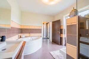 Modernes Einfamilienhaus mit Wärmepumpe, PV & Südterrasse | 232 m² Wfl. | Hagen im Bremischen – 27628 Hagen im Bremischen – Vorschaubild 5