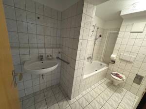 2-Raum-Wohnung im Dachgeschoss, mit Balkon, hell und freundlich – 99885 Ohrdruf – Vorschaubild 9
