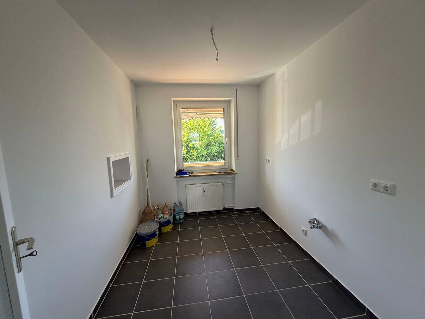 Attraktive 3-Zimmer-Wohnung mit zwei Balkonen - komfortables Wohnen inklusive Stellplatz – Augsburg – Vorschaubild 6