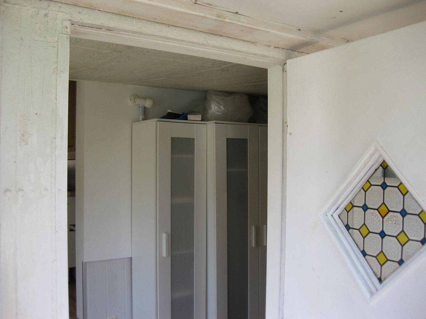 Reserviert - Insel Rügen Alt Reddevitz: Naturcamping: Pächter für Wohnwagen-Bungalow mit Terrasse (Altbestand DDR-Zeit) gesucht – Middelhagen – Vorschaubild 4