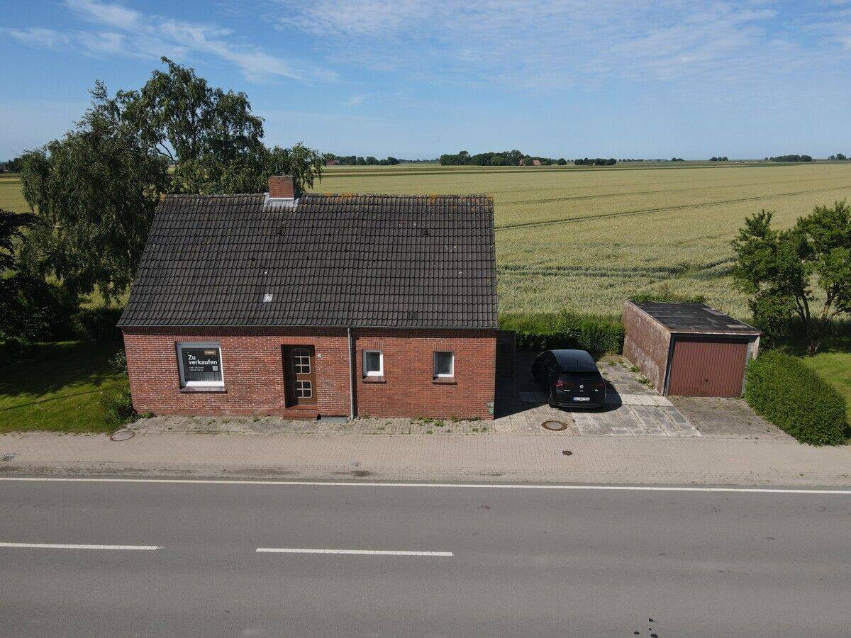 Großzügiges Grundstück mit Einfamilienhaus und Blick ins Grüne - Provisionsfrei! – Bunde – Vorschaubild 4