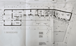Herrschaftlicher Altbau mit Hofdurchfahrt und Stellplätzen – 40545 Düsseldorf – Vorschaubild 9