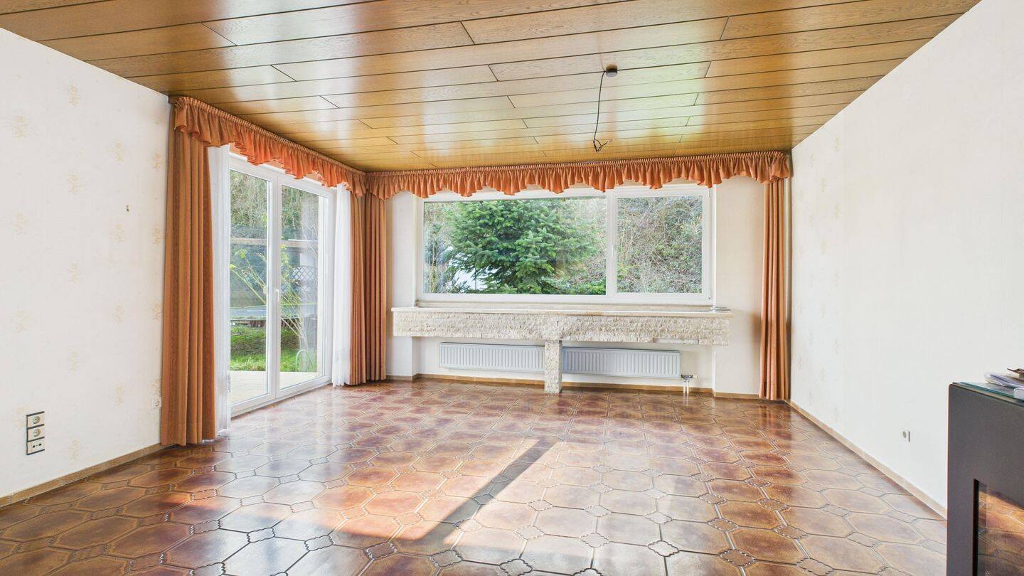 Lichtdurchflutetes Wohnhaus mit Einliegerwohnung in ruhiger Lage – Staudernheim – Vorschaubild 9