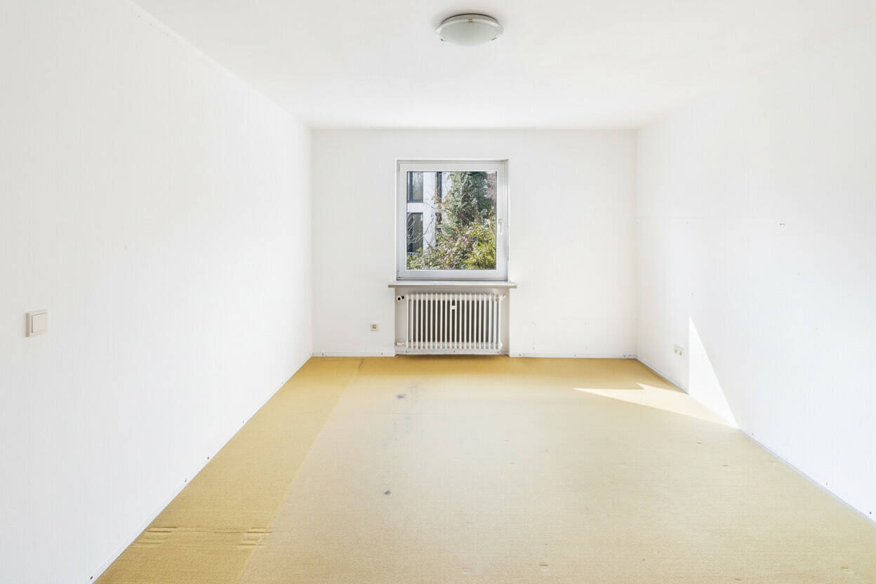 Charmanter Bungalow mit Split-Level-Architektur und großem Entwicklungspotenzial in Gräfelfing – Gräfelfing – Vorschaubild 9