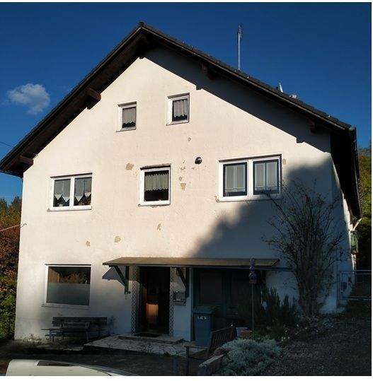 Wohnen an der Schambach, EFH mit großer Werkstatt und viel Grundstück – Altmannstein – Bild 1 von 9