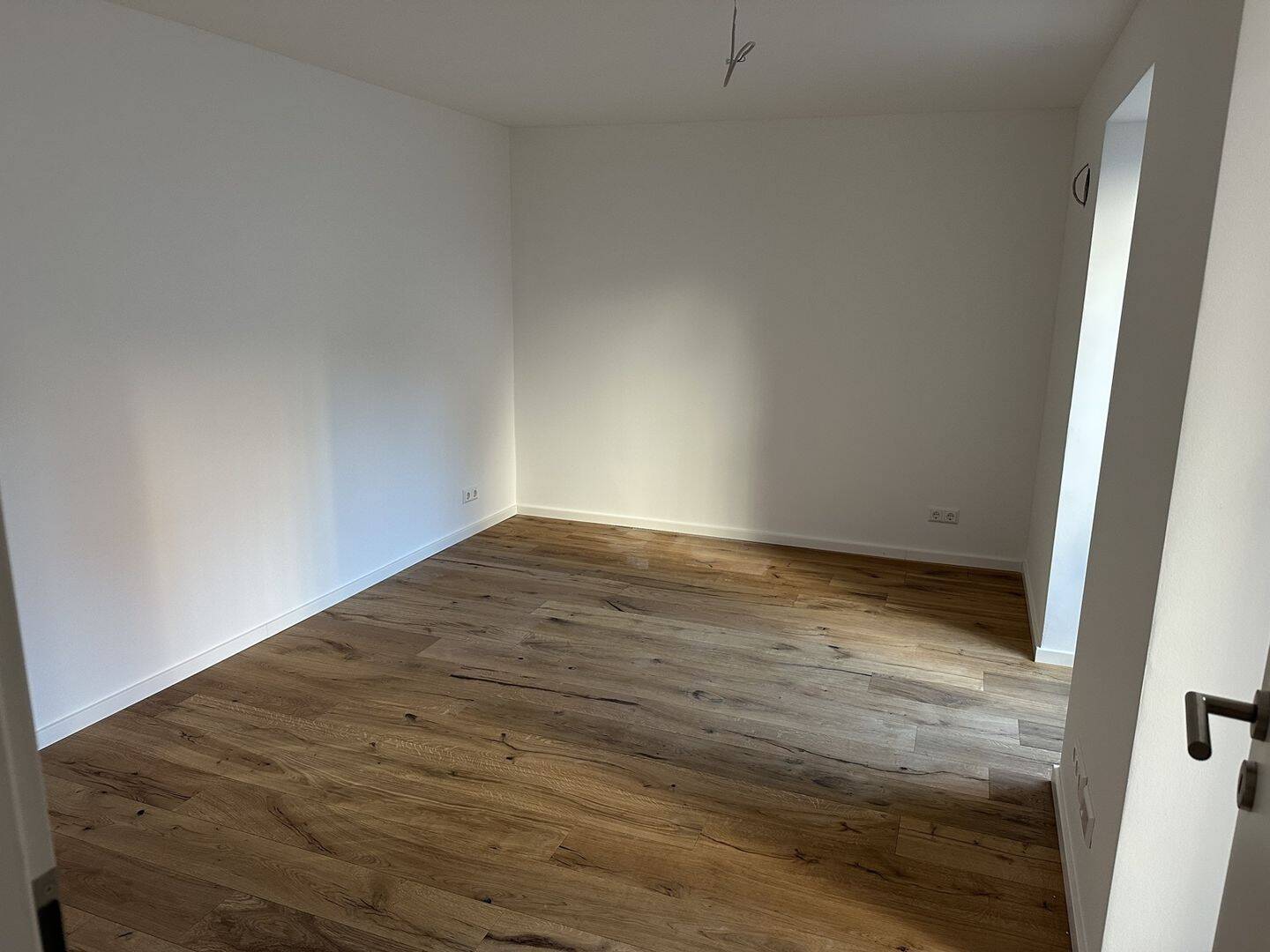 Sanierte 2,5-Zimmer-Wohnung mit Terrasse in zentraler Lage von Heidelberg-Handschuhsheim zu verkaufen – Heidelberg – Vorschaubild 4