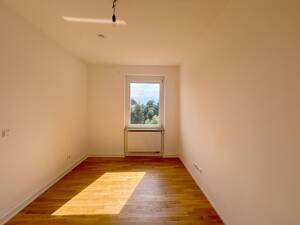Stilvoll wohnen in Pforzheim - Frisch saniertes Wohnjuwel mit Loggia! – 75175 Pforzheim – Vorschaubild 8