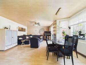5 Schlafzimmer + Wohnzimmer - Energieklasse B - Garage - Garten - Terrasse - Einbauküche – 30890 Barsinghausen – Vorschaubild 6