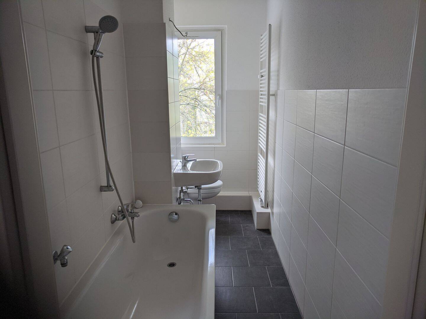 Familienfreundliche 3 Raum Wohnung sucht neue Mieter – Leipzig – Vorschaubild 5