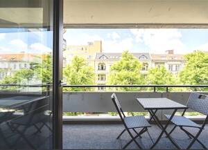 Sanierte City-Wohnung im Herzen von Charlottenburg nahe Savignyplatz / Steinplatz – mit separatem Tiefgaragenstellplatz bei Bedarf – 10623 Berlin – Vorschaubild 2