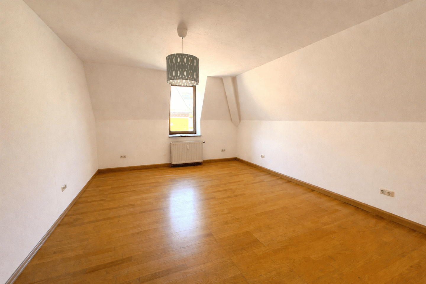 Großzügige 2 Zimmer Eigentumswohnung in Grombühl – Würzburg – Vorschaubild 2