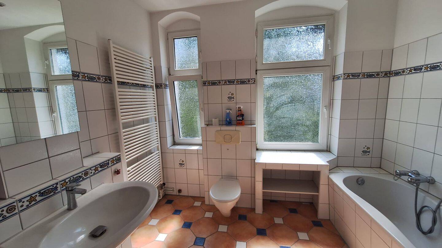 Wunderschön sonnige Wohnung mit Schlafzimmer zum Innenhof .Absolut ruhige Lage im 3 OG – Berlin – Vorschaubild 5
